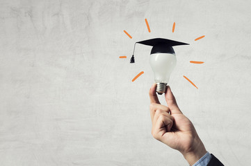 李立新的个人简介